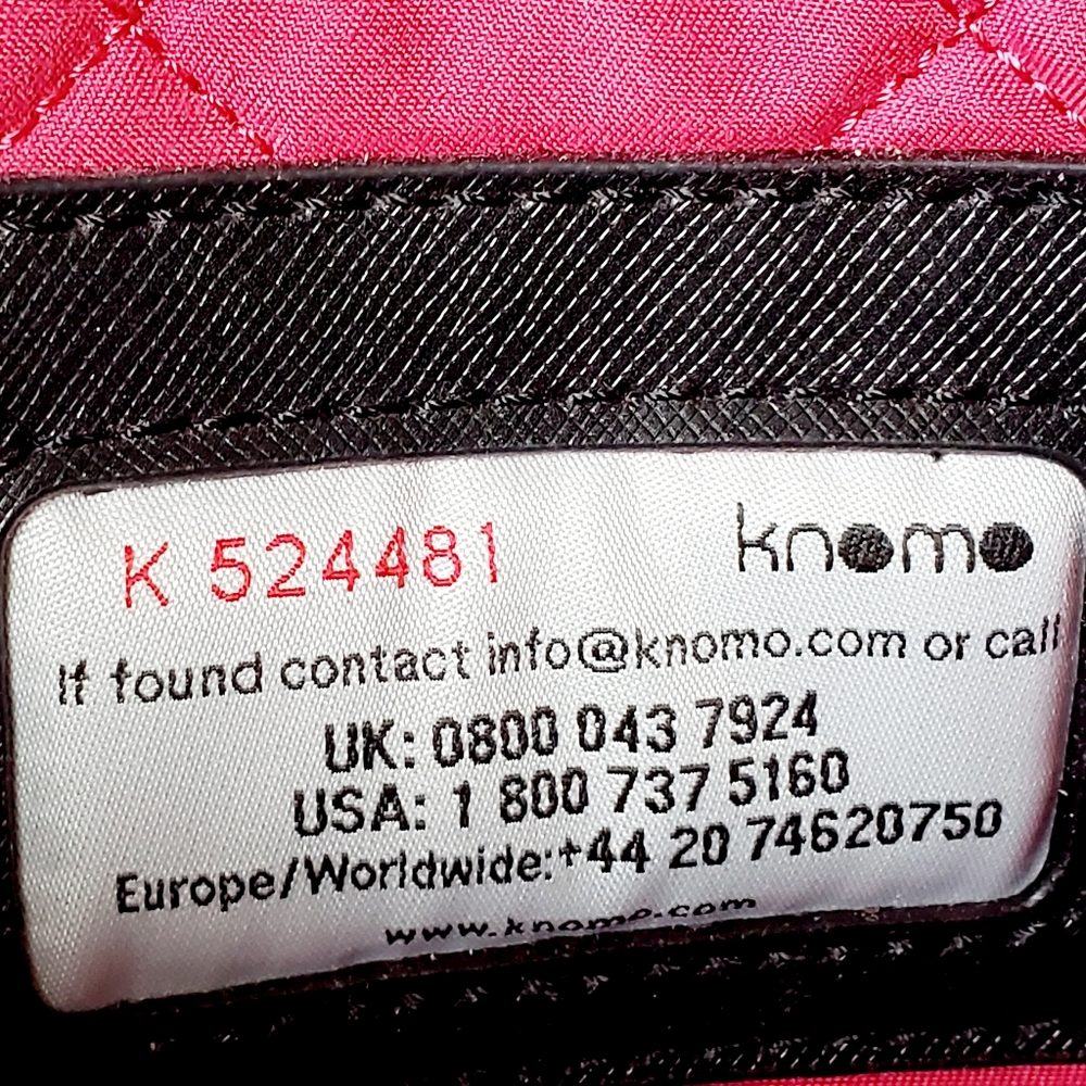 Knomo London quilted black tablet case - Picture 3 of 9